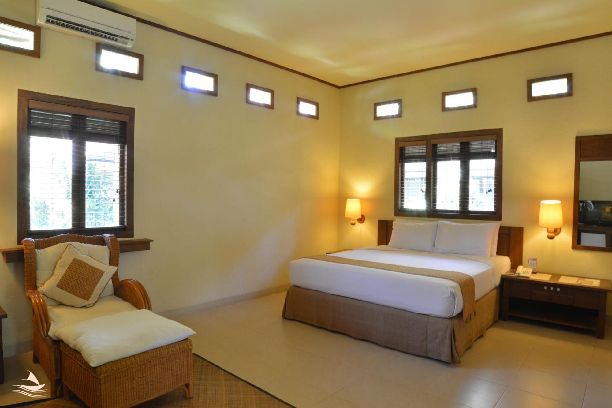 Besakih Beach Hotel Санур Номер фото