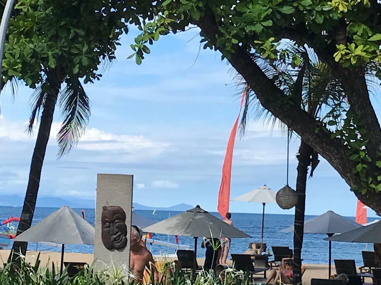 Besakih Beach Hotel Санур Экстерьер фото